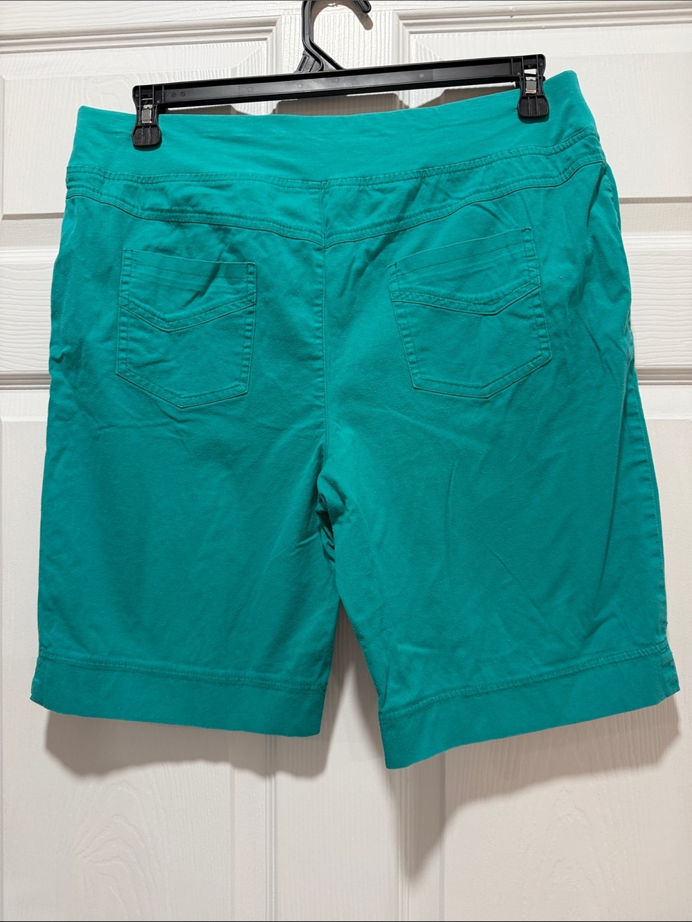 Women’s Teal Pull-On Bermuda Shorts - Picture 2 of 3